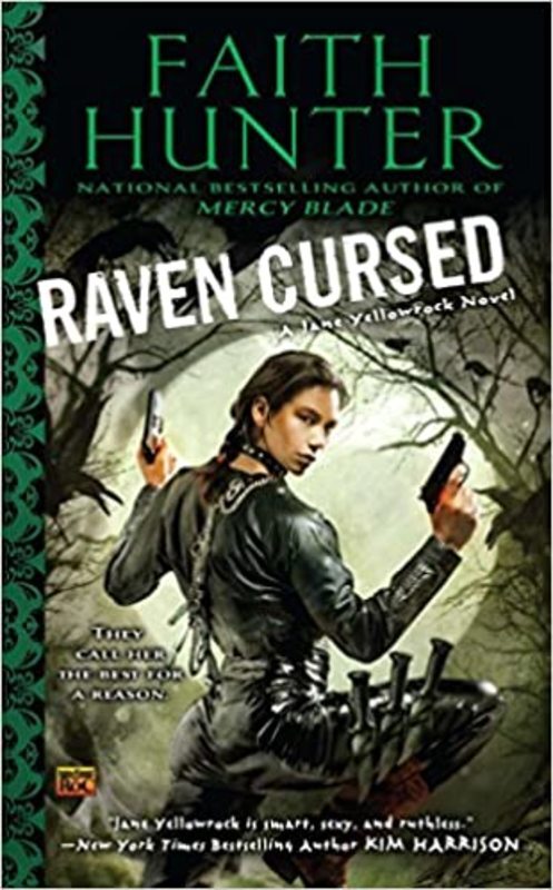 Book cover for "Raven Cursed" by Faith Hunter