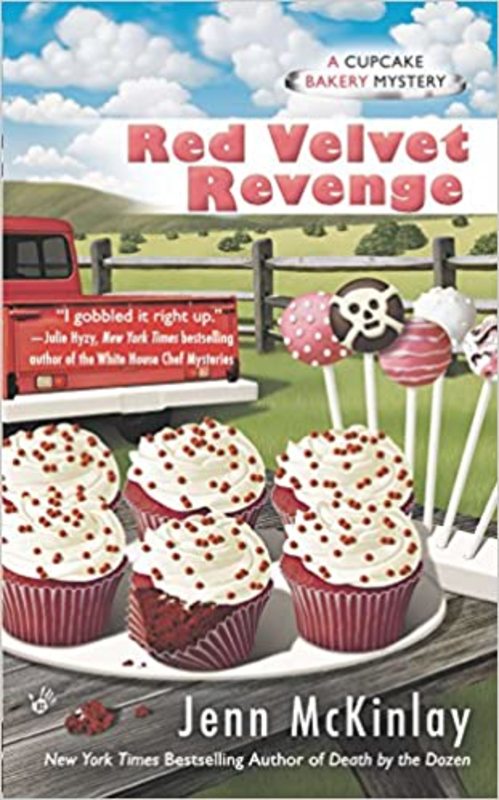 Book cover for "Red Velvet Revenge" by Jenn McKinlay