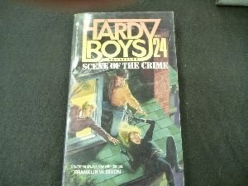 Book cover for "Scene of the Crime" by Franklin W Dixon