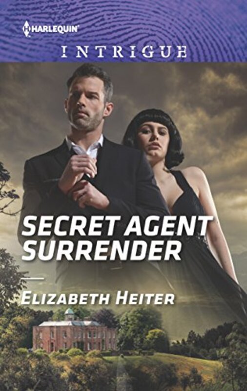 Book cover for "Secret Agent Surrender" by Elizabeth Heiter