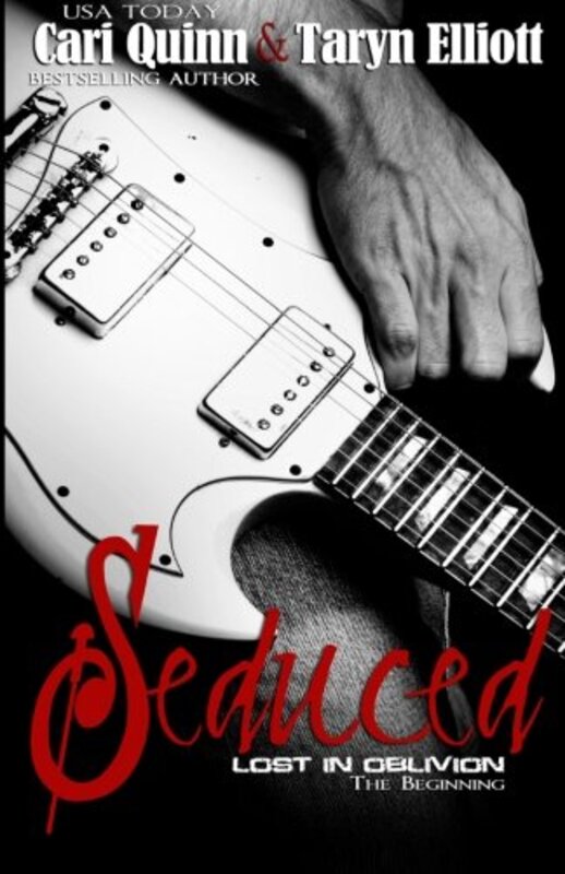 Book cover for "Seduced" by Cari Quinn