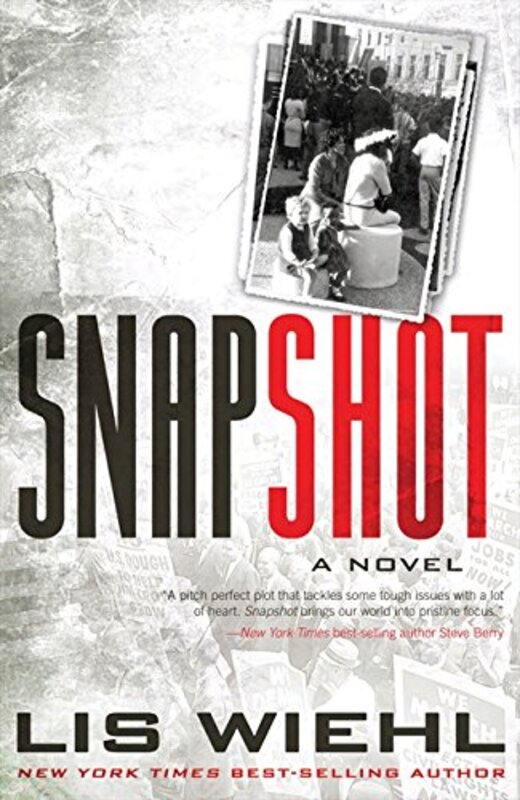 Book cover for "Snapshot" by Lis Wiehl