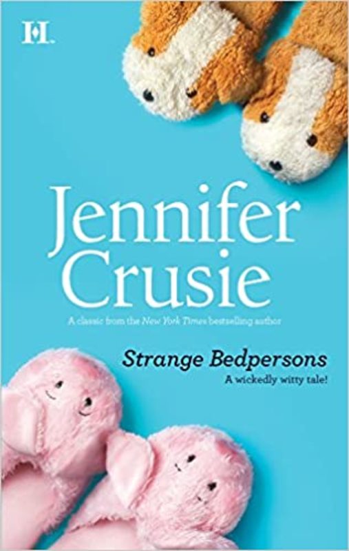 Book cover for "Strange Bedpersons" by Jennifer Crusie