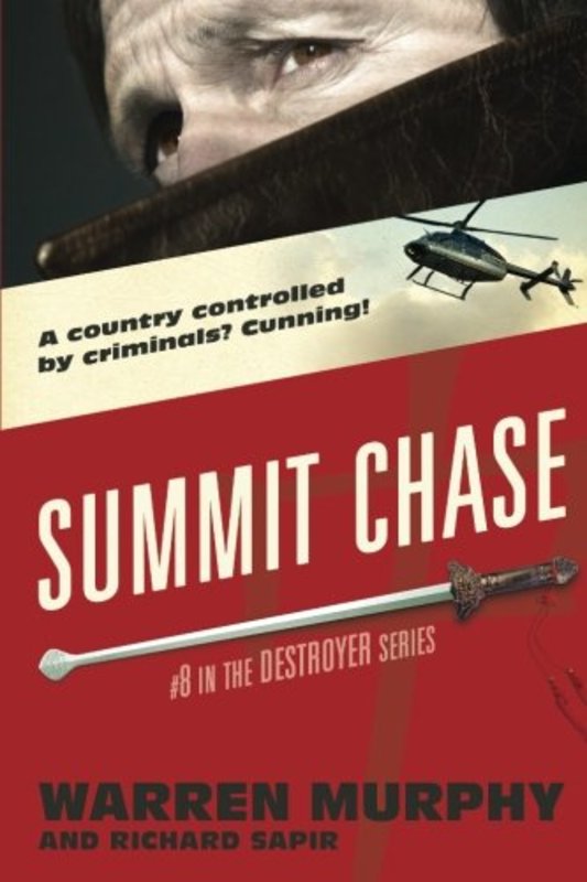 Book cover for "Summit Chase" by Warren Murphy