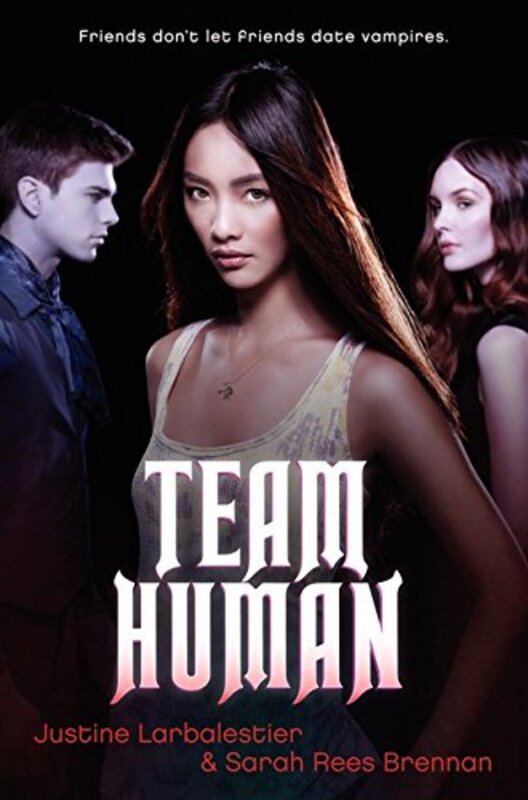 Book cover for "Team Human" by Sarah Rees Brennan