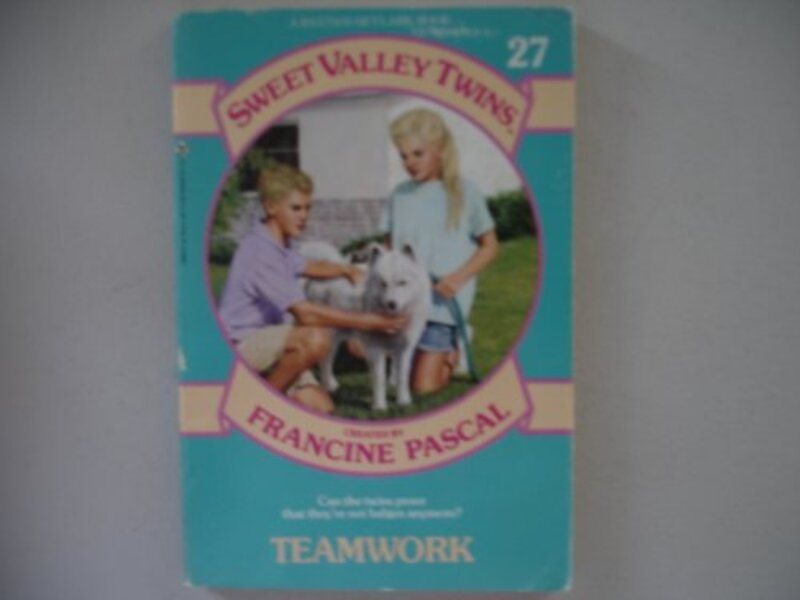 Book cover for "Teamwork" by Francine Pascal