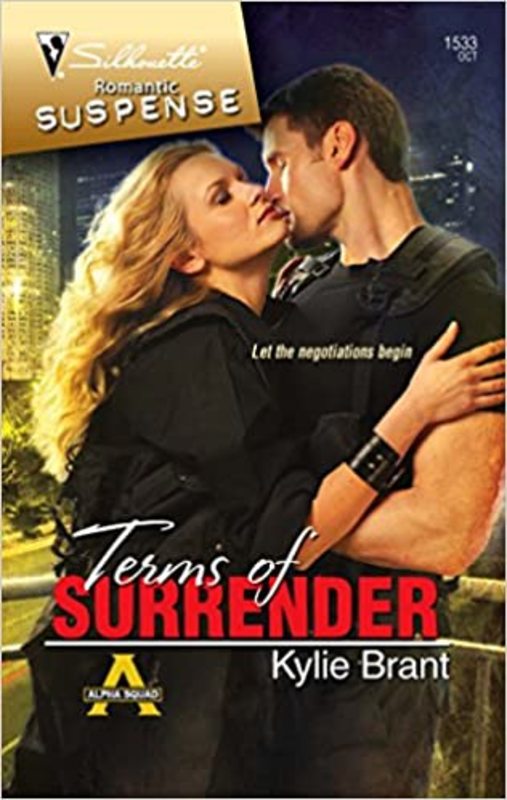 Book cover for "Terms of Surrender" by Kylie Brant