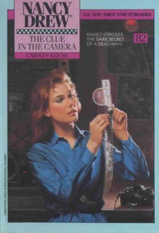 Book cover for "The Clue in the Camera" by Carolyn Keene