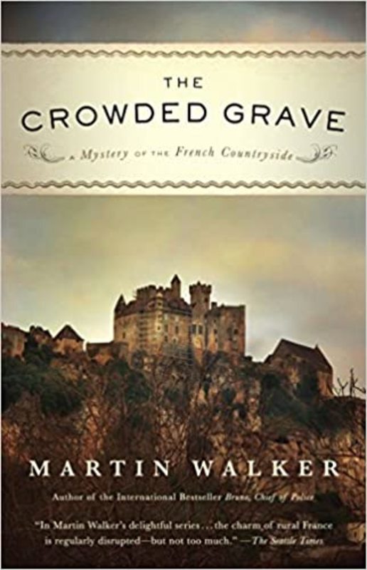 Book cover for "The Crowded Grave" by Martin Walker