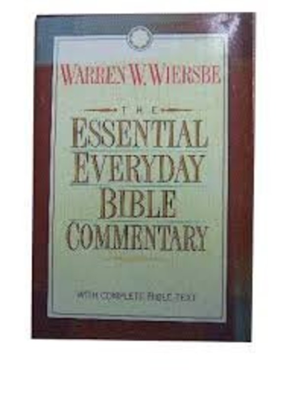 Book cover for "The Essential Everyday Bible Commentary: With The Complete Text Of The New King James Version" by Warren W Wiersbe