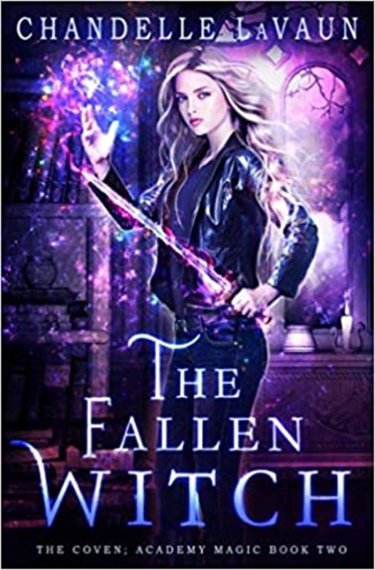 Book cover for "The Fallen Witch" by Chandelle LaVaun