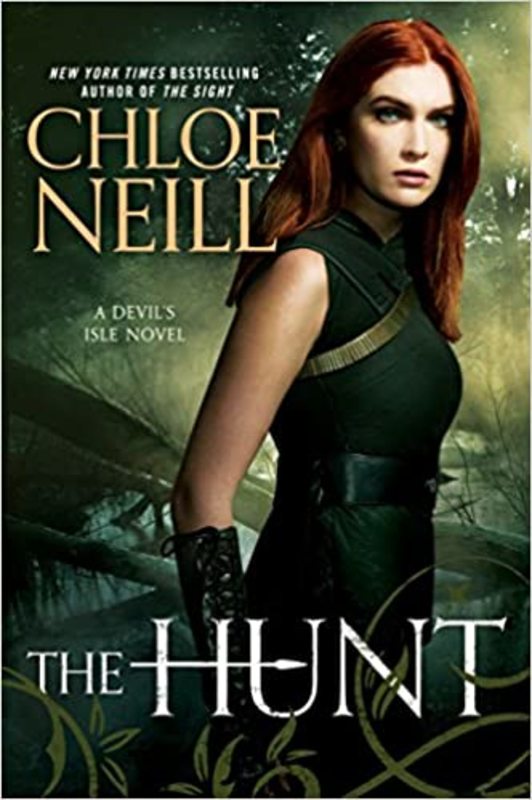 Book cover for "The Hunt" by Chloe Neill