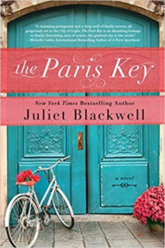 Book cover for "The Paris Key" by Juliet Blackwell