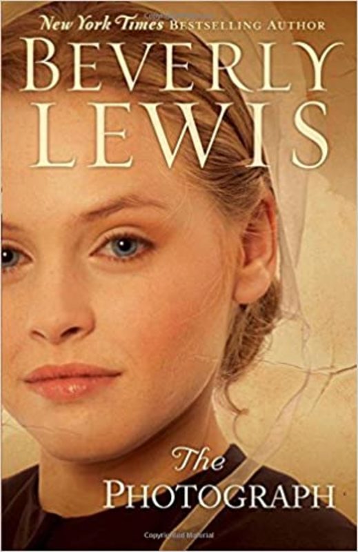 Book cover for "The Photograph" by Beverly Lewis