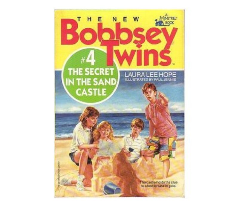 Book cover for "The Secret in the Sand Castle" by Laura Lee Hope