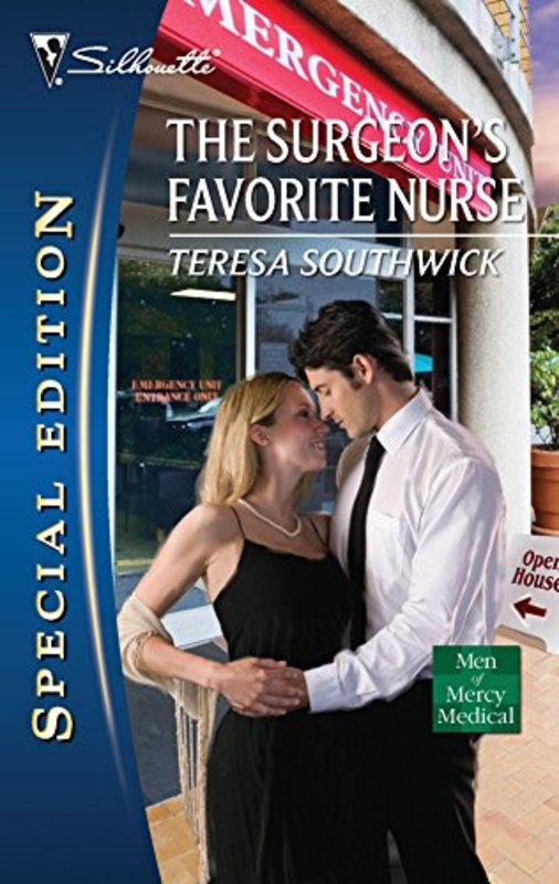 Book cover for "The Surgeon's Favorite Nurse" by Teresa Southwick