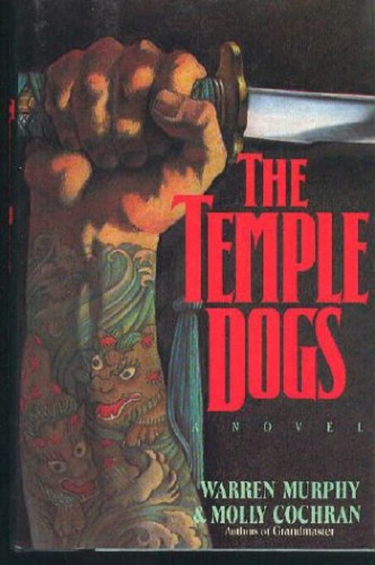 Book cover for "The Temple Dogs" by Warren Murphy