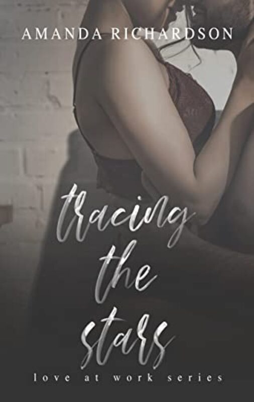 Book cover for "Tracing the Stars" by Amanda Richardson