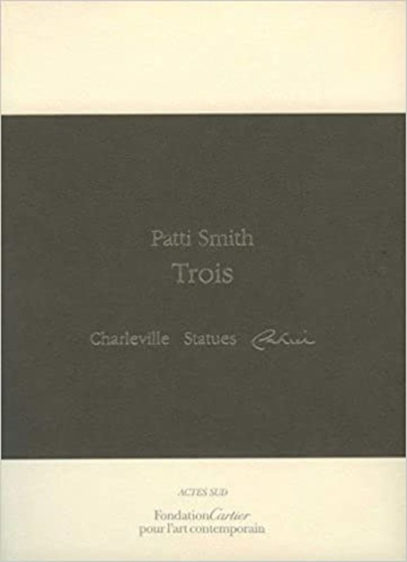 Book cover for "Trois" by Patti Smith