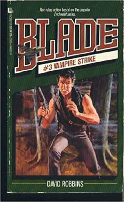 Book cover for "Vampire Strike" by David Robbins