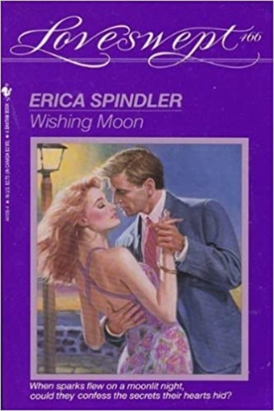 Book cover for "Wishing Moon" by Erica Spindler
