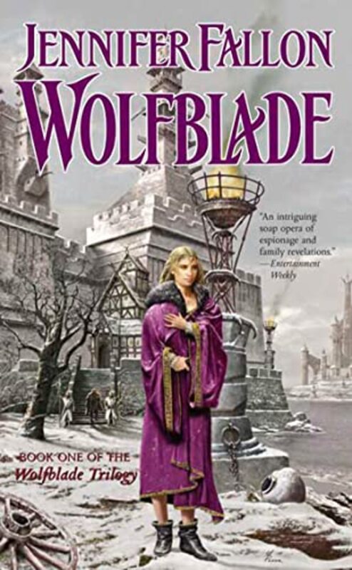Book cover for "Wolfblade" by Jennifer Fallon