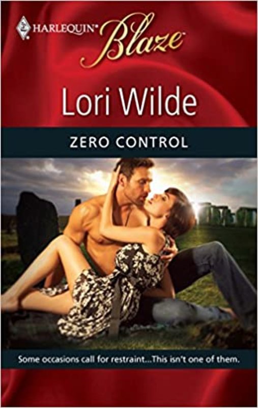Book cover for "Zero Control" by Lori Wilde