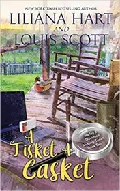 Book cover for "A Tisket a Casket" by Liliana Hart