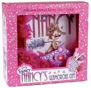 Fancy Nancy's Glamorous Gift